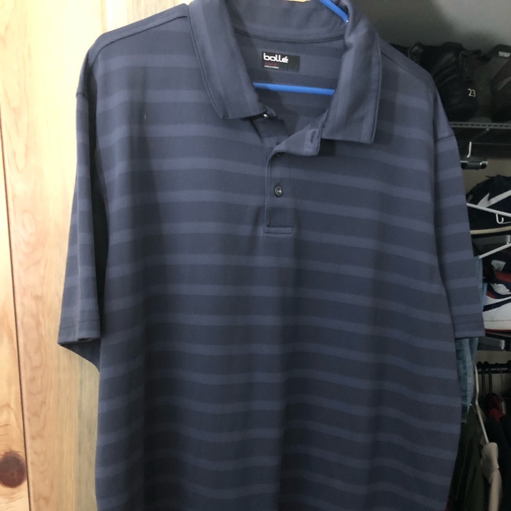 **Worn Once** Mens Gray Polo